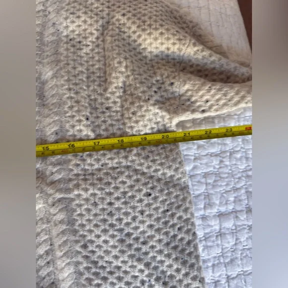 Garnet Hill Cable Knit Sweater in Cashmerr - Picture 3 of 8